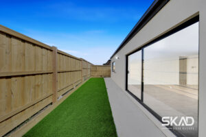 21 Winterfell Road, DONNYBROOK, VIC 3064 AUS