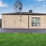 21 Black Range Avenue, CRAIGIEBURN, VIC 3064 AUS