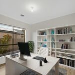 21 Black Range Avenue, CRAIGIEBURN, VIC 3064 AUS