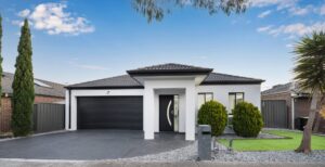 21 Black Range Avenue, CRAIGIEBURN, VIC 3064 AUS