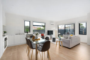 1/7 Burton Street, LALOR, VIC 3075 AUS