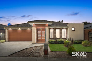 21 Sanctuary Circuit, BEVERIDGE, VIC 3753 AUS