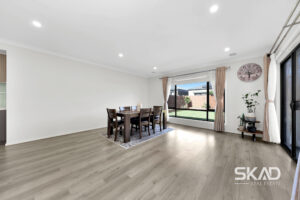 18 La Tour Boulevard, WOLLERT, VIC 3750 AUS