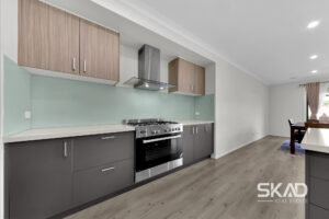 18 La Tour Boulevard, WOLLERT, VIC 3750 AUS