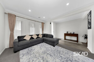 18 La Tour Boulevard, WOLLERT, VIC 3750 AUS