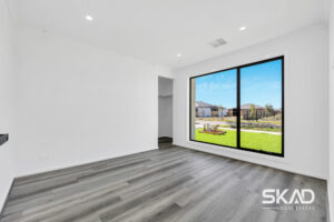 15 Azure Road, WOLLERT, VIC 3750 AUS