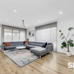 77 Moxham Drive, KALKALLO, VIC 3064 AUS