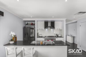 8 Amberfield Street, MICKLEHAM, VIC 3064 AUS