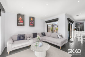 8 Amberfield Street, MICKLEHAM, VIC 3064 AUS