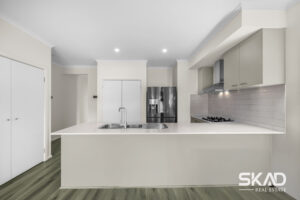16 Brotus Way, DONNYBROOK, VIC 3064 AUS