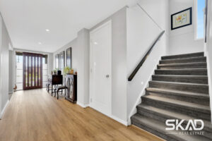 34 Pinnacle Chase, BEVERIDGE, VIC 3753 AUS