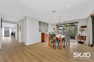 34 Pinnacle Chase, BEVERIDGE, VIC 3753 AUS