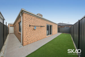 3 Brotus Way, DONNYBROOK, VIC 3064 AUS