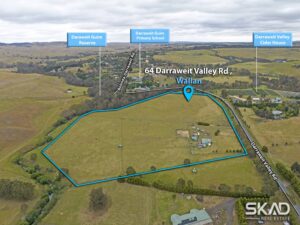 64 Darraweit Valley Road, DARRAWEIT GUIM, VIC 3756 AUS