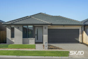 29 Eastside Boulevard, DONNYBROOK, VIC 3064 AUS