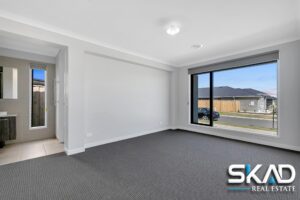10 Notchwood Crescent, DONNYBROOK, VIC 3064 AUS