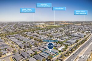 38 Valiant Crescent, CRAIGIEBURN, VIC 3064 AUS