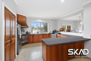 77 Rowes Lane, WALLAN, VIC 3756 AUS