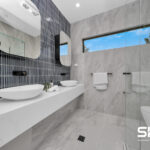 GREENVALE, VIC 3059 AUS