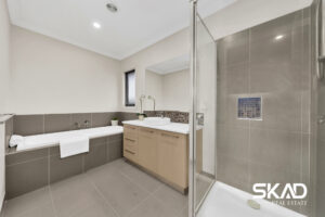 20 Saintly Avenue, WOLLERT, VIC 3750 AUS