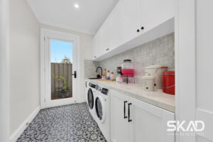 69 Alloca Crescent, DONNYBROOK, VIC 3064 AUS