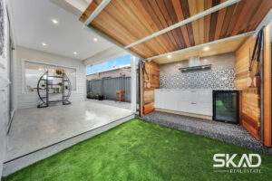 69 Alloca Crescent, DONNYBROOK, VIC 3064 AUS