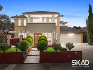 7 Laurimar Boulevard, DOREEN, VIC 3754 AUS