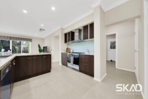 7 Laurimar Boulevard, DOREEN, VIC 3754 AUS
