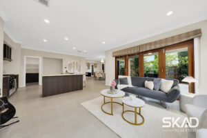 7 Laurimar Boulevard, DOREEN, VIC 3754 AUS