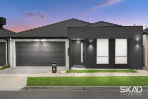 11 Swanmore Road, DONNYBROOK, VIC 3064 AUS