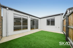14 Swanmore Road, DONNYBROOK, VIC 3064 AUS