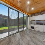 14 Northfield Drive, CRAIGIEBURN, VIC 3064 AUS