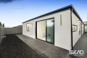 37 Scaffidi Way, WOLLERT, VIC 3750 AUS