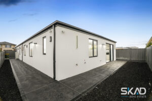 37 Scaffidi Way, WOLLERT, VIC 3750 AUS