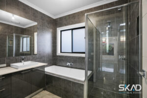 34 Mulgrave Boulevard, KALKALLO, VIC 3064 AUS