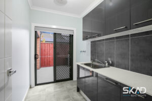 34 Mulgrave Boulevard, KALKALLO, VIC 3064 AUS