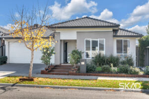 24 Bellinger Circuit, CRAIGIEBURN, VIC 3064 AUS