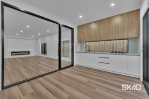 67 Madura Promenade, MICKLEHAM, VIC 3064 AUS