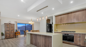 6 Masala Street, MICKLEHAM, VIC 3064 AUS