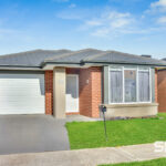 35 Fitzpatrick Circuit, KALKALLO, VIC 3064 AUS