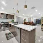 15 Emblem Way, CRAIGIEBURN, VIC 3064 AUS