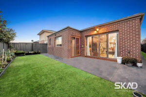 15 Emblem Way, CRAIGIEBURN, VIC 3064 AUS