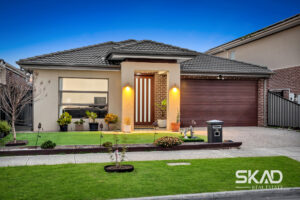 15 Emblem Way, CRAIGIEBURN, VIC 3064 AUS