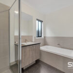 60 Scenery Drive, CRAIGIEBURN, VIC 3064 AUS