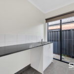 60 Scenery Drive, CRAIGIEBURN, VIC 3064 AUS