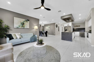 106 The Parade, WOLLERT, VIC 3750 AUS