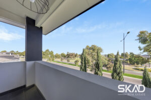 106 The Parade, WOLLERT, VIC 3750 AUS