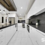 106 The Parade, WOLLERT, VIC 3750 AUS