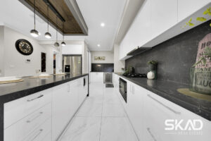 106 The Parade, WOLLERT, VIC 3750 AUS