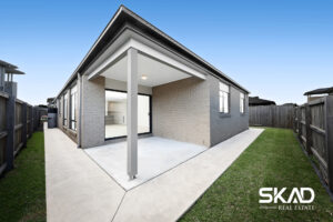 5 Hardwood Grove, DONNYBROOK, VIC 3064 AUS